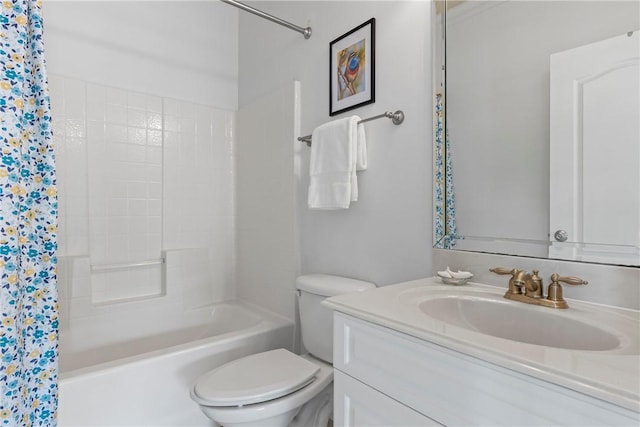 2182 Conservation Dr, Auburn, AL 36879 - bathroom with toilet, vanity, and shower / tub combo with curtain