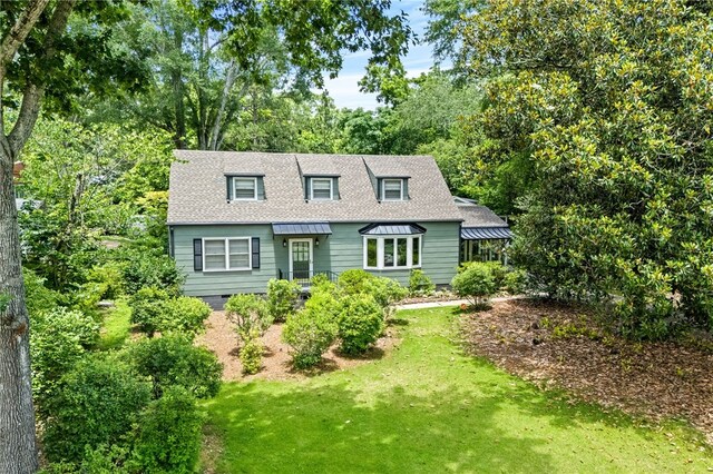 335 Woodfield Dr, Auburn, AL 36830 - view of front of home featuring roof with shingles and a front lawn