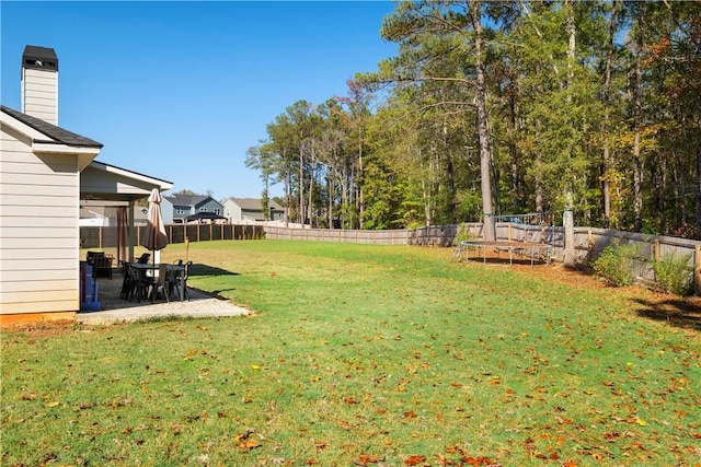 view of yard with a patio area