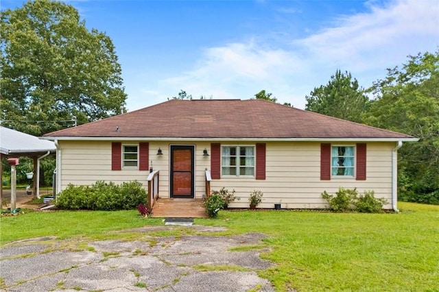 1066 Brown St, Valley, AL 36854 - ranch-style house featuring a front yard