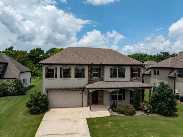 view of front facade featuring driveway, an attached garage, a front lawn, stucco siding, and a shingled roof