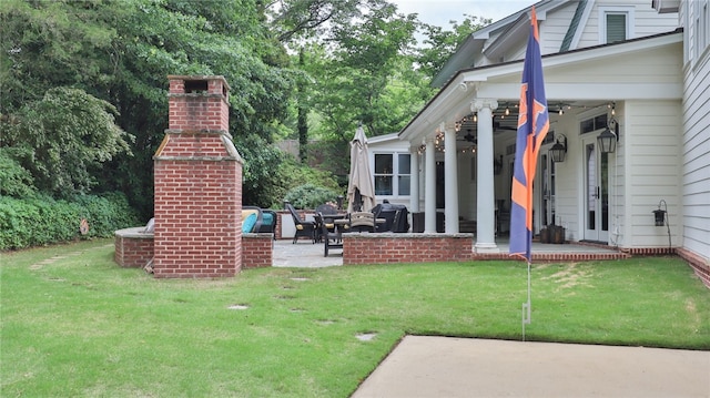 view of yard with a patio area