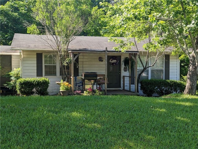 Listing photo 3 for 2421 Andrews Rd, Opelika AL 36801