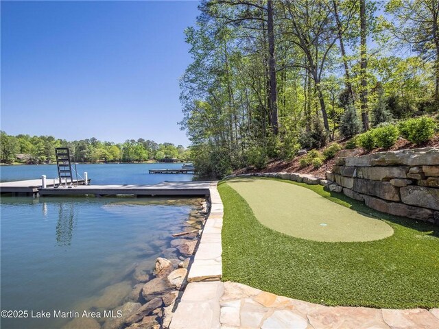 522 Ridgeway Dr, Eclectic, AL 36024