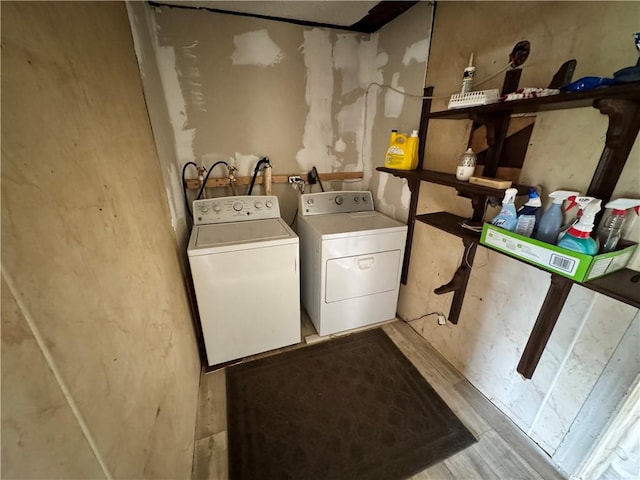 4380 County Road 62, Lafayette, AL 36862 - washroom with independent washer and dryer, wood finished floors, and laundry area