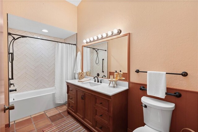 1115 Willow Run, Opelika, AL 36801 - bathroom with vanity, shower / tub combo, and wainscoting