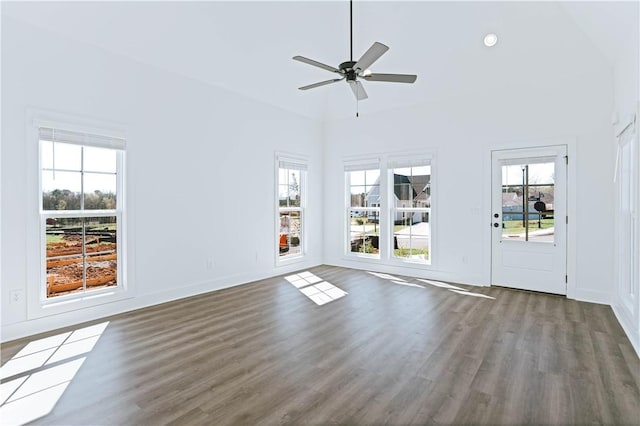085 Bradley Ln, Auburn, AL 36830 - unfurnished living room featuring dark wood-style flooring, plenty of natural light, a ceiling fan, recessed lighting, and baseboards
