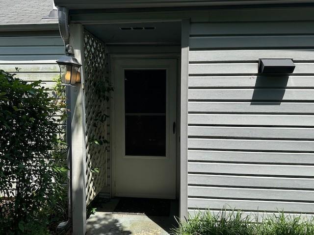 371 E Thach Ave Unit 4, Auburn, AL 36830 - view of doorway to property
