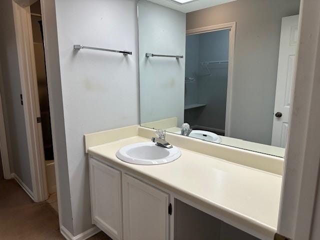371 E Thach Ave Unit 4, Auburn, AL 36830 - full bath with vanity and a spacious closet