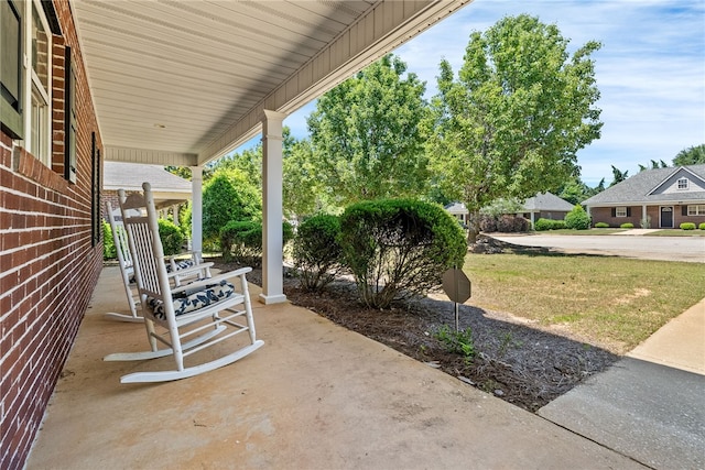 802 W Longleaf Dr Unit 71, Auburn, AL 36832 - view of porch