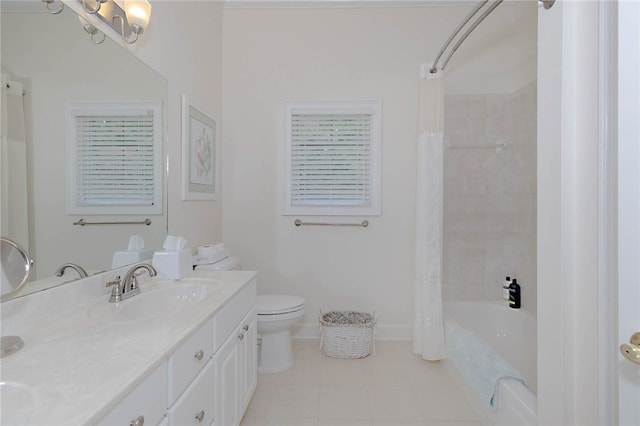 full bathroom featuring tile patterned flooring, toilet, baseboards, shower / bath combination with curtain, and double vanity