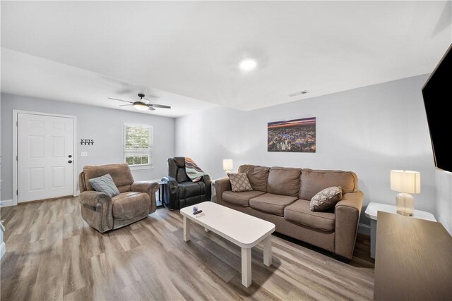 1761 Wire Rd Unit 409, Auburn, AL 36830 - living room featuring light wood-type flooring and ceiling fan