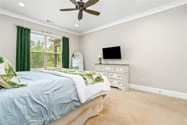 bedroom featuring ceiling fan, light colored carpet, visible vents, ornamental molding, and recessed lighting