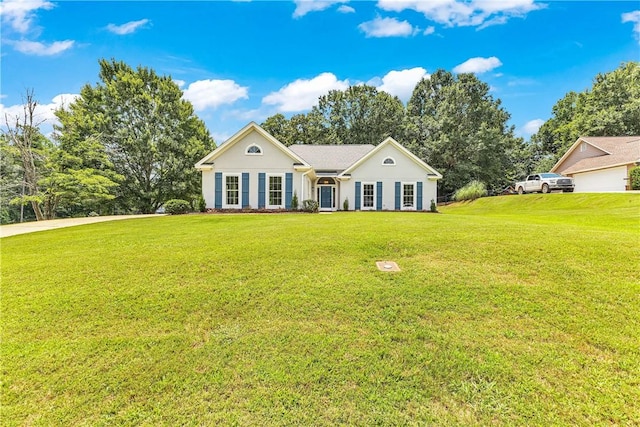 1661 S Camden Ct, Auburn, AL 36830 - ranch-style home featuring a front yard and stucco siding