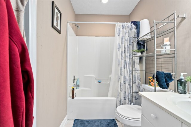 1477 N Donahue Dr Unit 1708, Auburn, AL 36830 - full bathroom featuring shower / tub combo with curtain and vanity