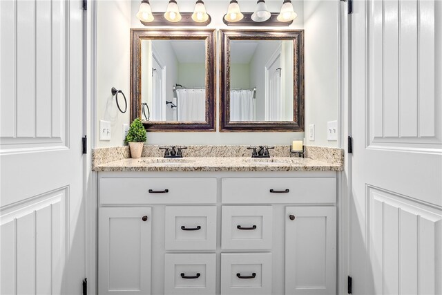 1462 Turn Lake Dr, Auburn, AL 36830 - full bath with double vanity