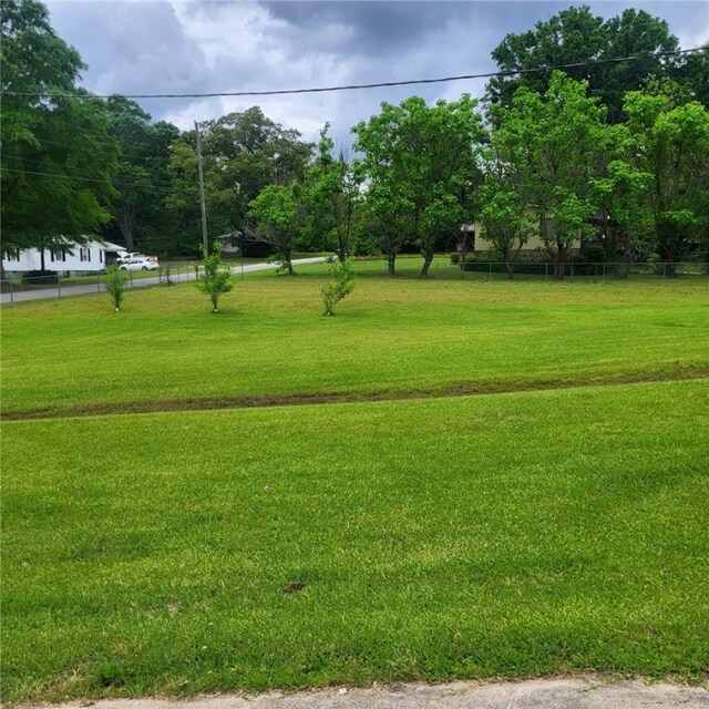 2521 28th Ave, Lanett, AL 36863 - view of home's community