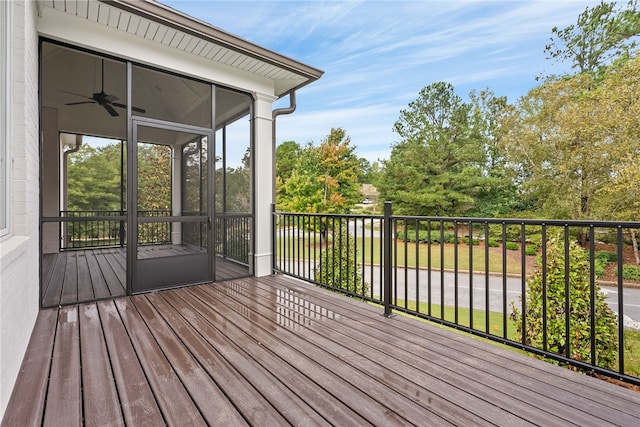 deck with ceiling fan