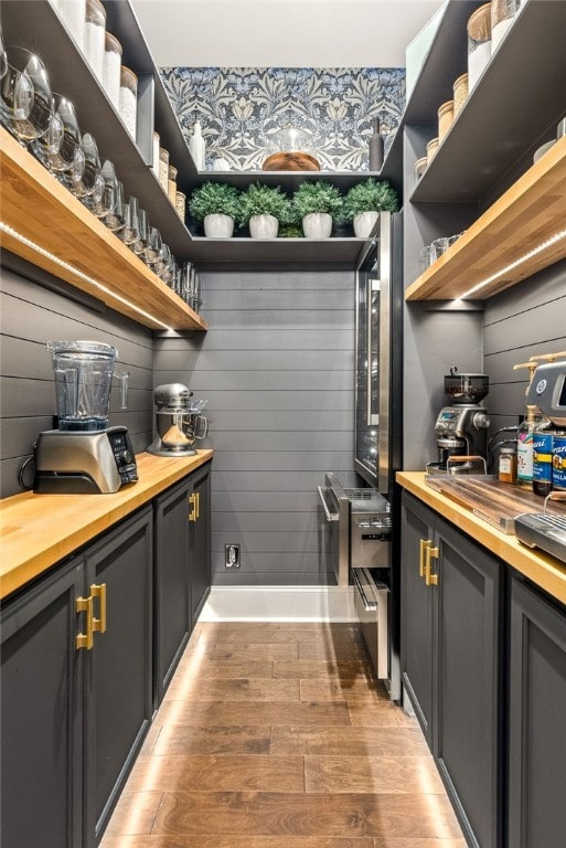 1569 Woodley Cir, Auburn, AL 36830 - view of pantry