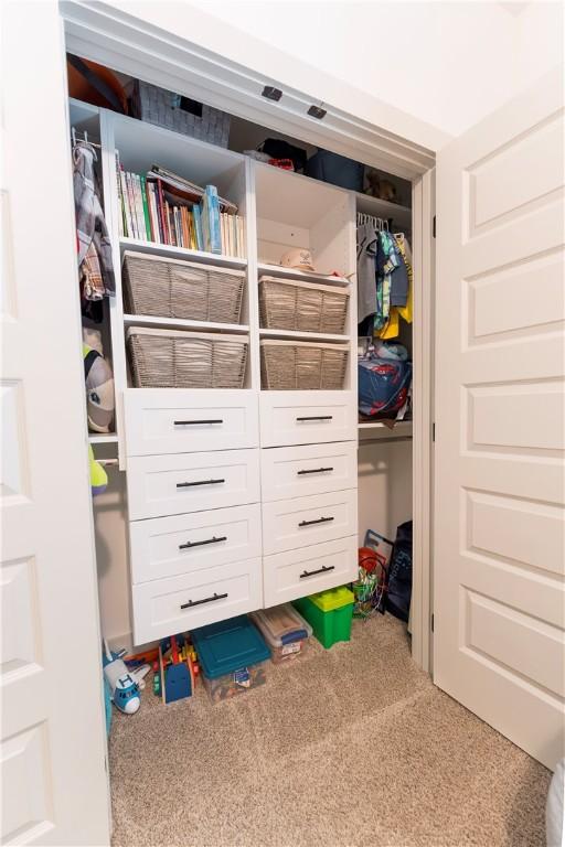 792 Village Dr, Opelika, AL 36801 - view of closet