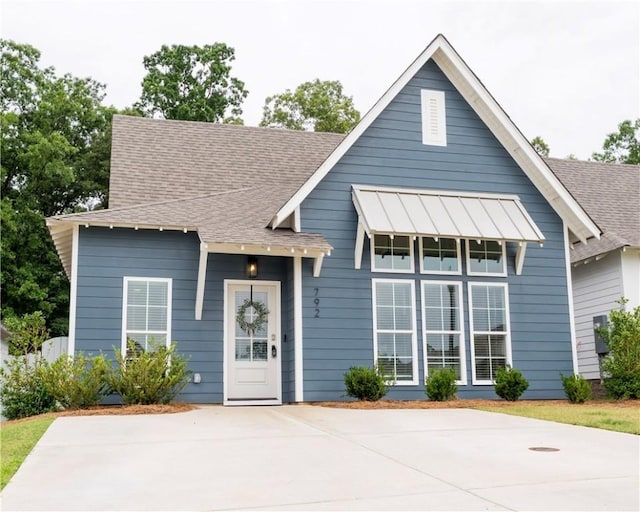 792 Village Dr, Opelika, AL 36801 - view of front facade featuring roof with shingles