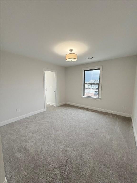 view of patio with ceiling fan