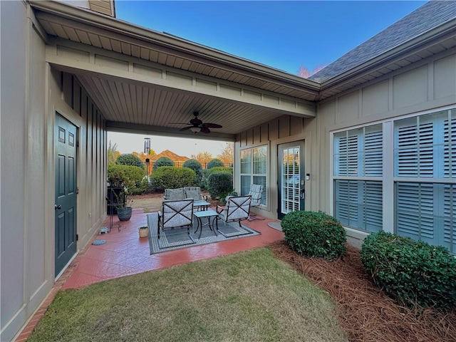 view of patio with ceiling fan