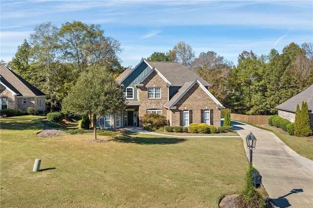 view of front facade with a front lawn