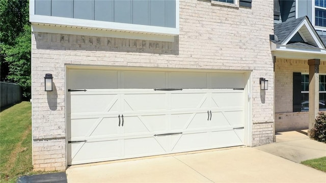 2647 Dunkirk Cir, Auburn, AL 36832 - garage with driveway