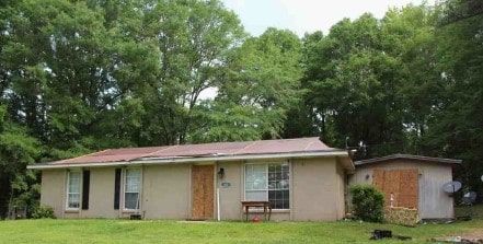 927 Manoy Dr, Jacksons Gap, AL 36861 - photo 1