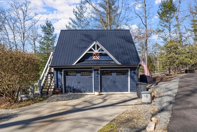 view of detached garage