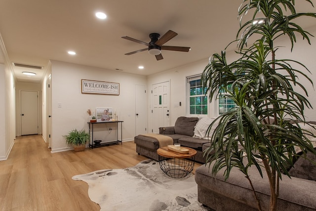 68 Phillips Crk, Andrews, NC 28901 - living room featuring ceiling fan, light wood-style flooring, recessed lighting, and baseboards