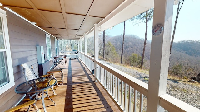 sunroom / solarium with plenty of natural light