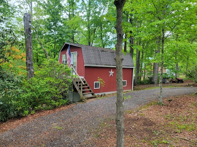 Listing photo 3 for 21 Pounding Mill Ter, Hayesville NC 28904