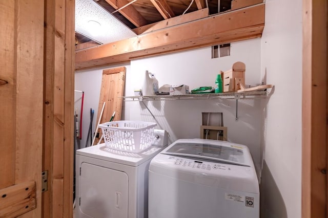 318 Buck Ridge Rd, Suches, GA 30572 - laundry area featuring laundry area and separate washer and dryer