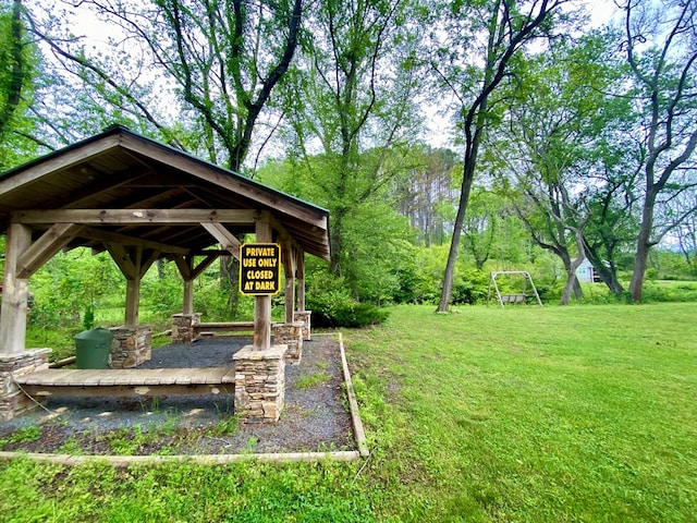 24/26 Mcglamery Farm Dr, Hayesville, NC 28904