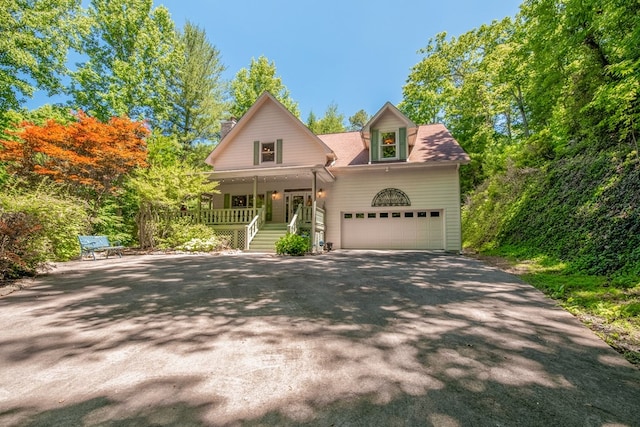 view of front of house with a porch