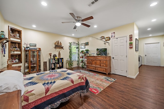 bedroom featuring wood finished floors, recessed lighting, baseboards, and a ceiling fan