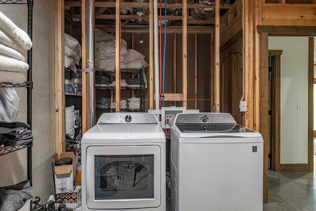 1085 Dills Rd, Blue Ridge, GA 30513 - washroom with independent washer and dryer