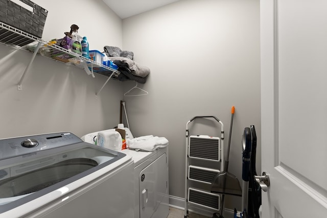 457 Celie Ann Seabolt Rd, Cleveland, GA 30528 - laundry room featuring washer and clothes dryer