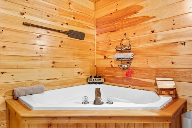 bathroom featuring a tub