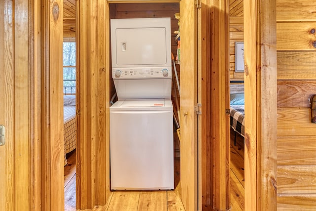 57 Coffee Pot Dr, Blue Ridge, GA 30513 - laundry room featuring stacked washing machine and dryer