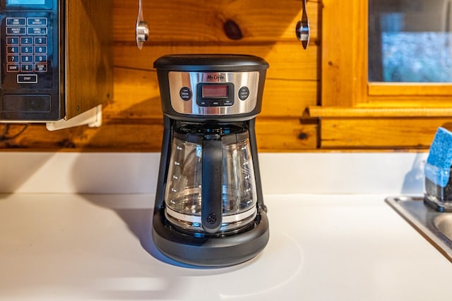 57 Coffee Pot Dr, Blue Ridge, GA 30513 - kitchen view of electric panel