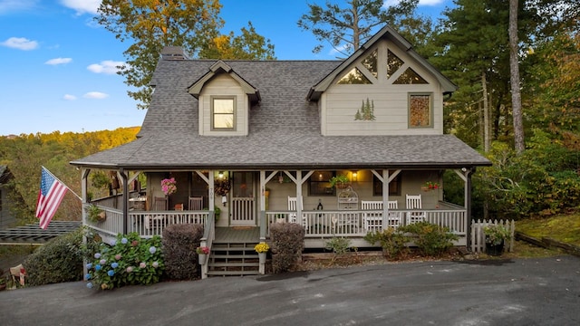 view of front of home with covered porch