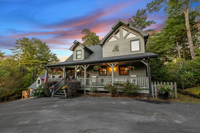 view of front of property with covered porch