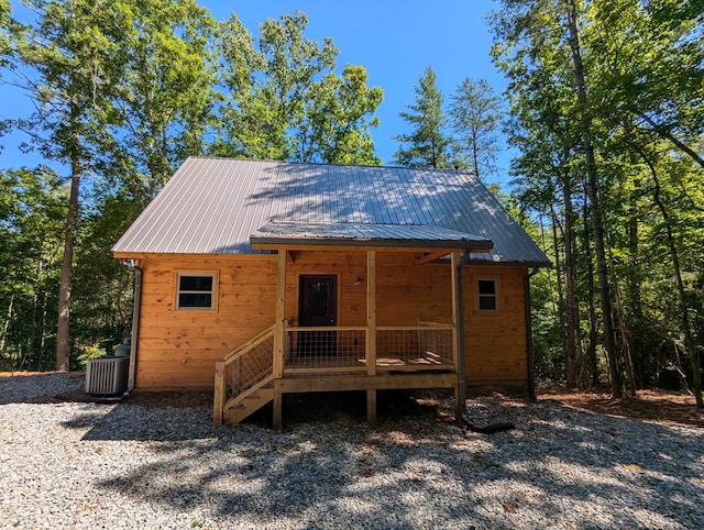 view of front of home featuring central air condition unit