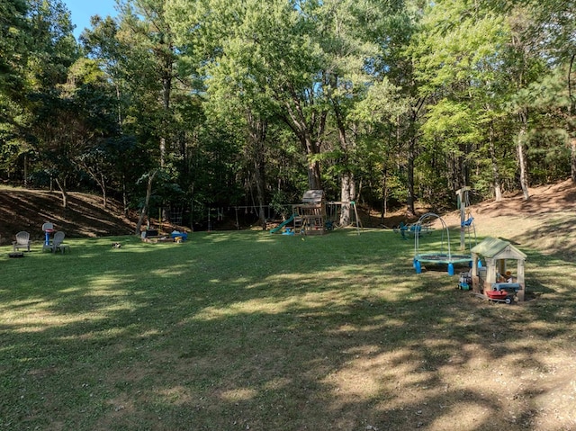 view of yard featuring a playground