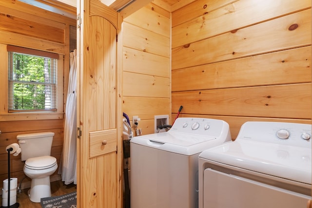 953 Lemmon Ln, Ellijay, GA 30540 - laundry area featuring washer and clothes dryer and wood walls