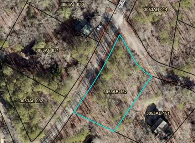 953 Lemmon Ln, Ellijay, GA 30540 - aerial overview of property's location featuring property boundaries highlighted