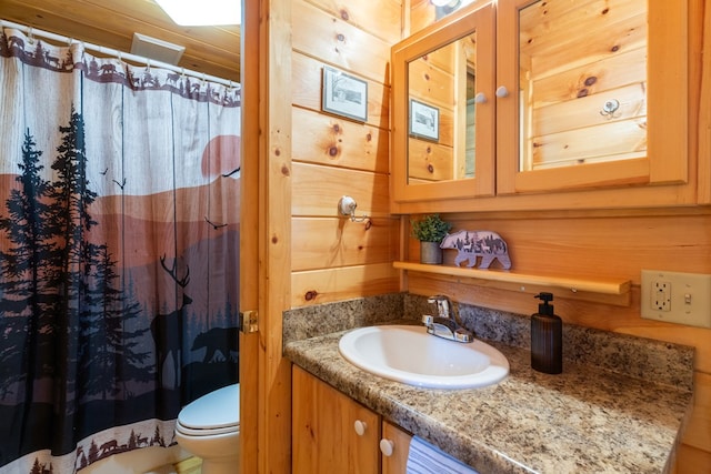 106 River Vista Dr, Dillard, GA 30537 - full bath with vanity and a shower with curtain